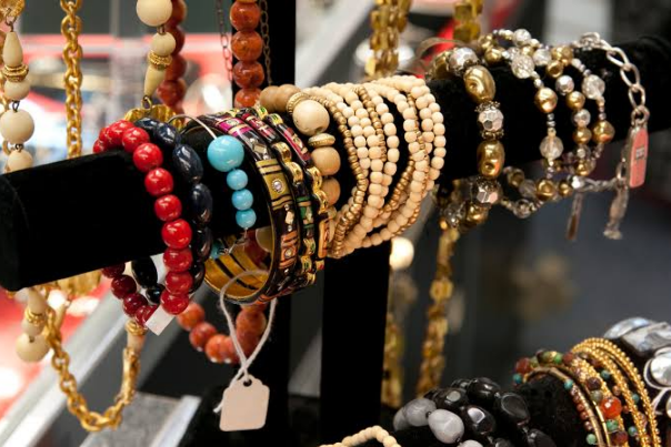 Charming Charlie Survey To Win $100 Gift Card Charming Charlie Customer Service Survey